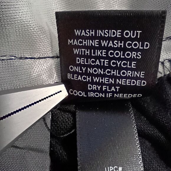 Simply Vera Wang Sleeveless Witchy Blouse Spiderwebs Hexagram Sheer Overlay 0X - Picture 5 of 7